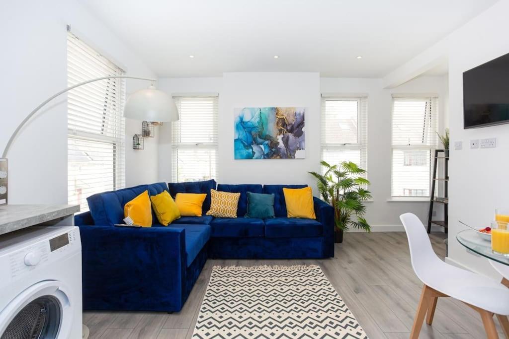 2 Bed Apartment Near The Beach Southend-on-Sea Exterior photo